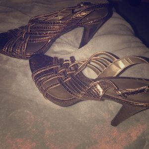 Nine West Metallic heels